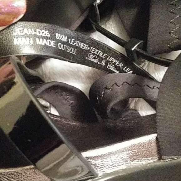 NWOT Donald J. Pliner wedges - Picture 6 of 6